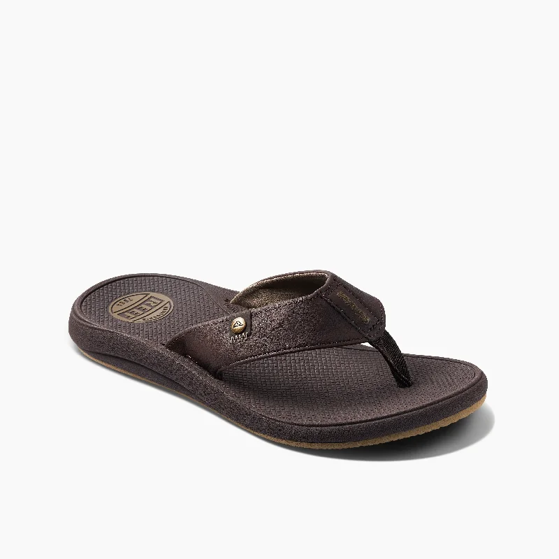 surf clothing with reinforced seams for durability-Phantom Nias Sandals