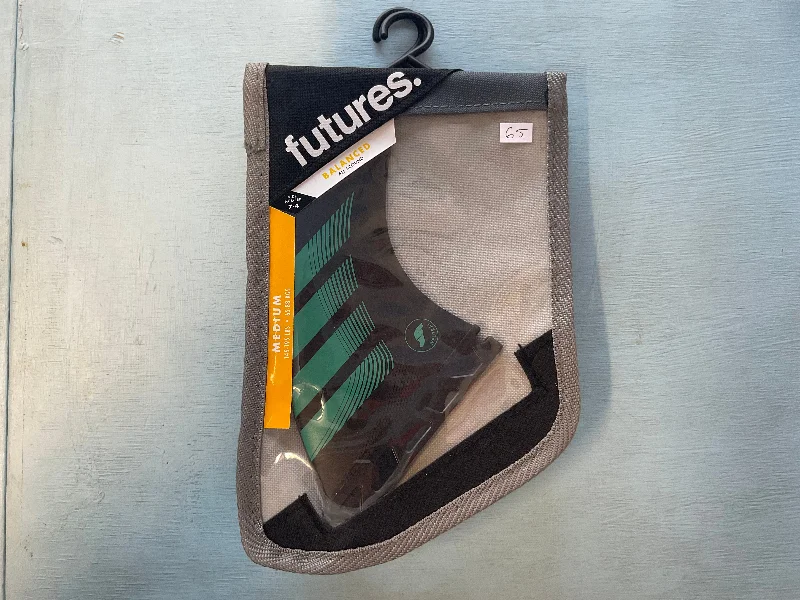 surfboard fins with adjustable bases for versatility-Futures Fins - Alpha F6 Thruster (Medium)