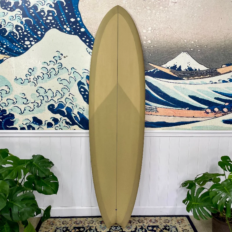 surfboards for a dynamic surfing experience-Chocolate Fish - 7'0" Cheetah Swallowtail