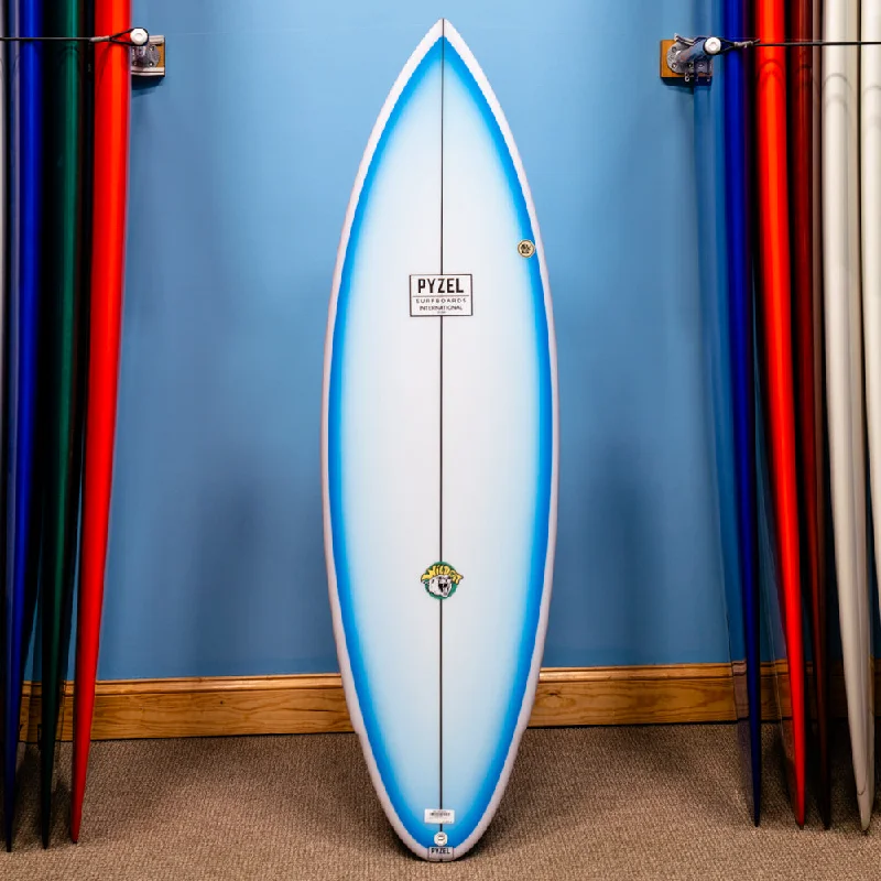 surfboards for relaxed carving and fast turns-Pyzel Wildcat PU/Poly 5'6"