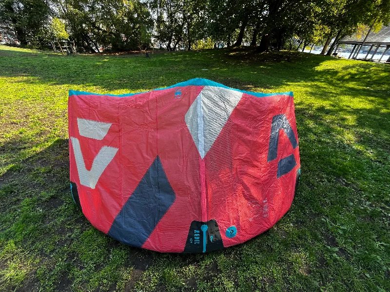 Used/NEW 7M Rebel 2022 - Kite only