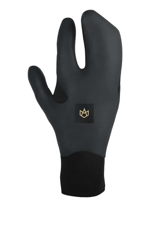 wetsuits for better water resistance-Manera 2.5mm Magma Open Palm