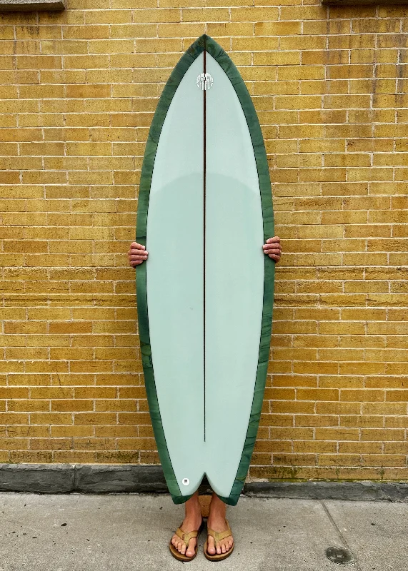 surfboards for quick bottom turns-5'8" Simon Shapes Twinzer Fish