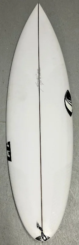 surfboards for carving and turning-New Sophia Medina #77 5'7 x 18.32 x 2.36 23.8L