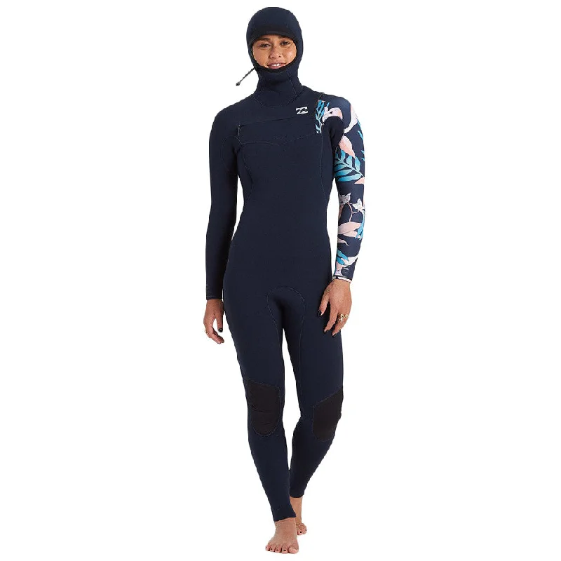 wetsuits for full coverage during cold-water swimming-Billabong Women's Furnace Comp 5/4 Hooded Wetsuit - Iris