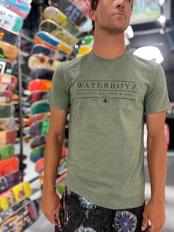 best surfboards for foot comfort and control-WBZ Built Tough S/S Tee